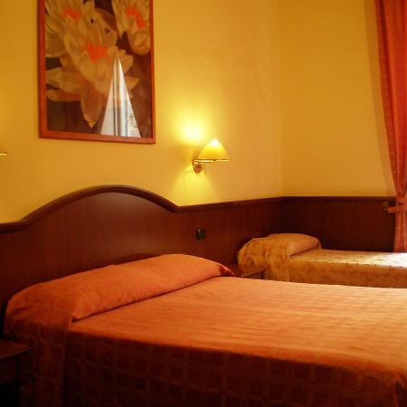 Persepolis Rome Hotel ภายนอก รูปภาพ