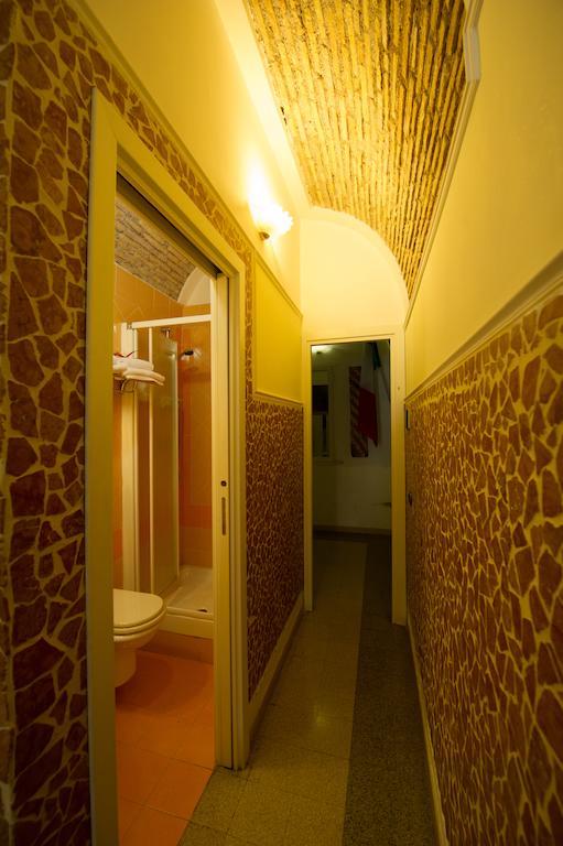 Persepolis Rome Hotel ภายนอก รูปภาพ