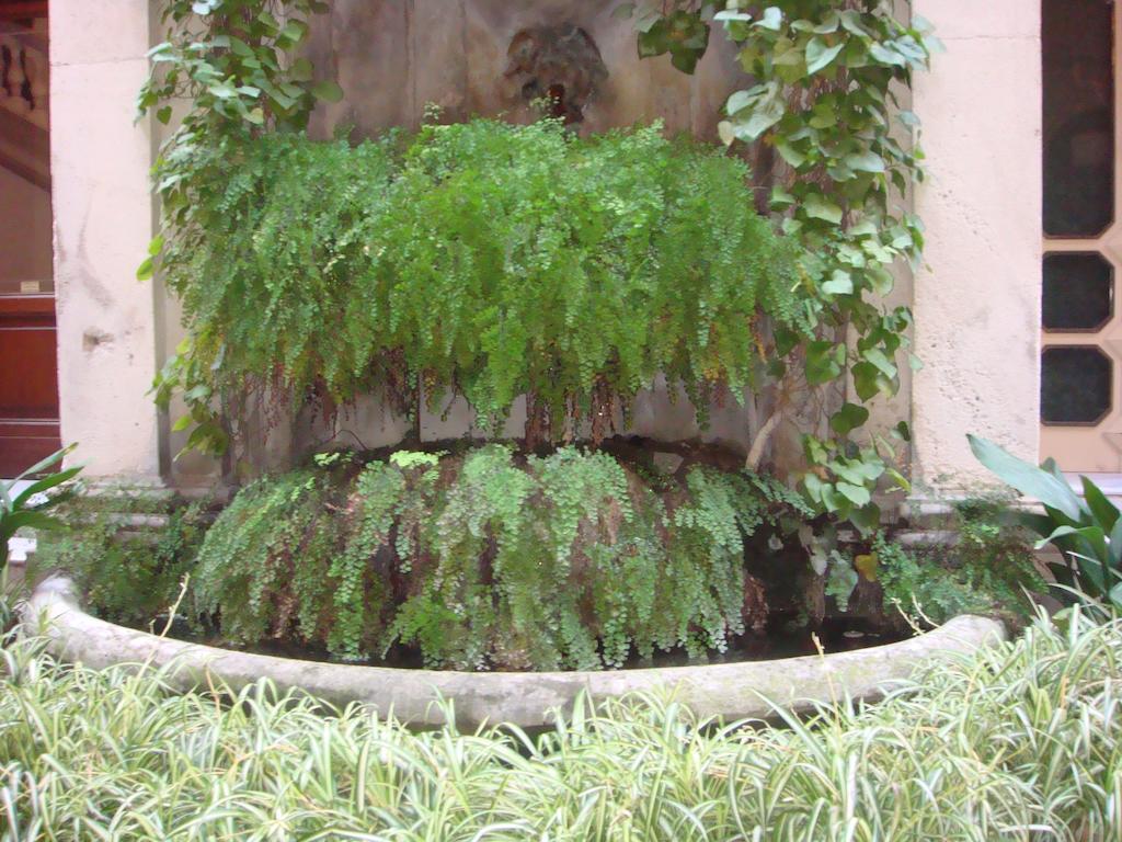 Persepolis Rome Hotel ภายนอก รูปภาพ