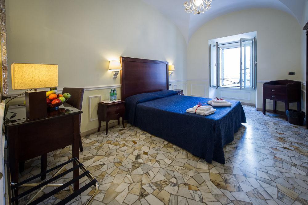 Persepolis Rome Hotel ภายนอก รูปภาพ