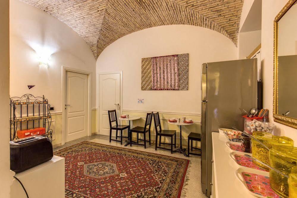 Persepolis Rome Hotel ภายนอก รูปภาพ