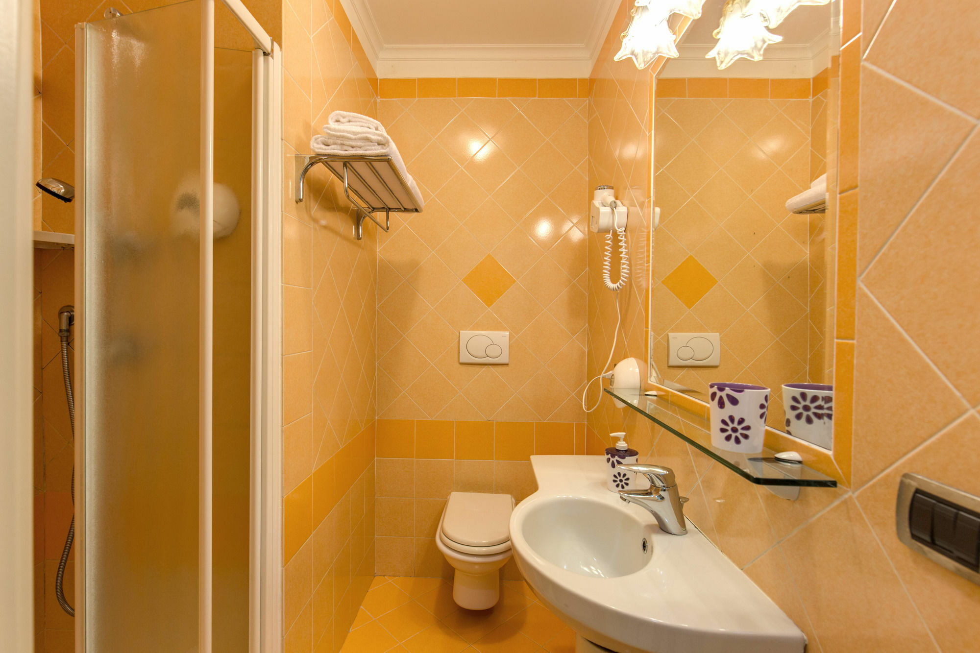 Persepolis Rome Hotel ภายนอก รูปภาพ