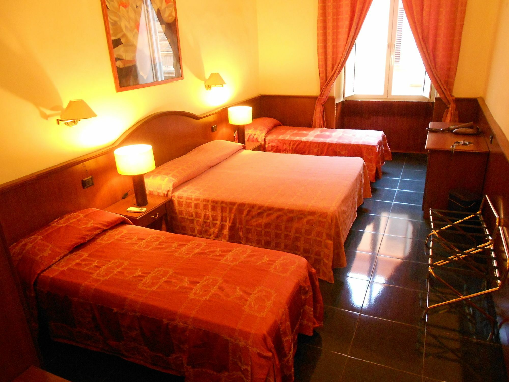 Persepolis Rome Hotel ภายนอก รูปภาพ